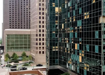 Daño por tormentas se arrecia en Texas; ya suman siete muertos