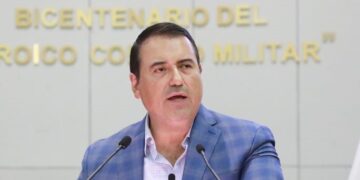 Plantea Diputado del PAN reforma para asegurar salarios dignos a médicos