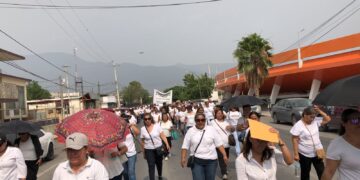 Marchan mil 200 empleados municipales victorenses en el Día del Trabajo