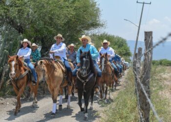 Galopa Lalo Gattás ejidos de Victoria rumbo a la reelección el 2 de junio