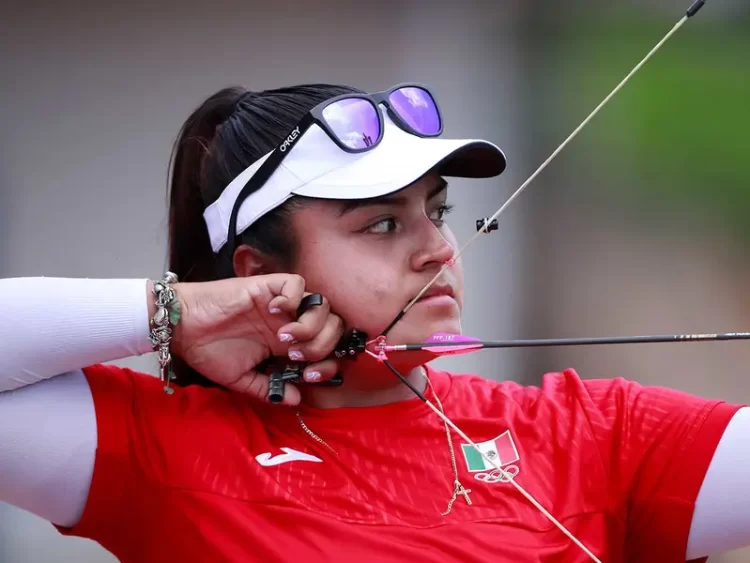 Mexicana Andrea Becerra repite plata en Copa del Mundo