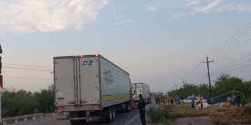 Levantan bloqueo de Carretera San Fernando-Victoria; anuncian cierre mañana