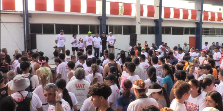 Gran participación en la Carrera y Caminata #Familia UAT 2024