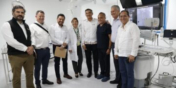 Supervisan Zoé Robledo y Américo Villarreal rehabilitación del Hospital del IMSS-Madero