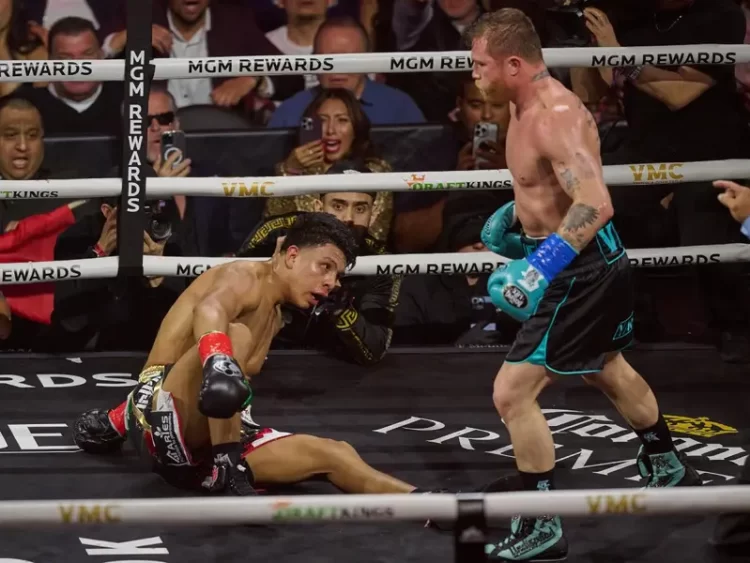 ‘Canelo’ da clave de triunfo ante Munguía; niega posibilidad de revancha