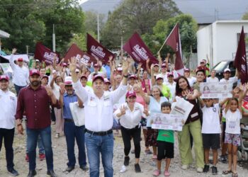 Se compromete Pepe Braña con habitantes de zonas rurales del V Distrito