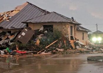 Tornado devasta Iowa: cinco muertos y decenas de heridos