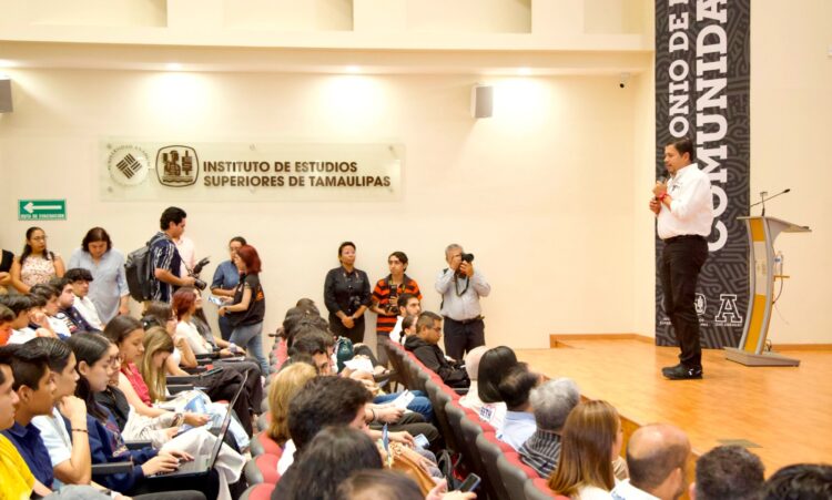 “Educación, clave para lograr el desarrollo de México y de Tamaulipas”: Arturo Núñez 