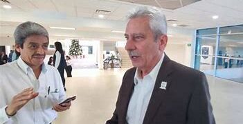 Reforman Ley Estatal de Burócratas; otorgarán permisos para citas médicas de adultos mayores