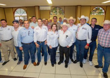 Se compromete Arturo Núñez con ganaderos de Reynosa a ser un Senador gestor