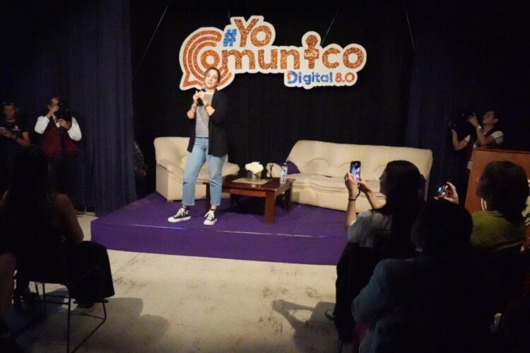 Abordan en la UAT actualidades de la comunicación en la era digital