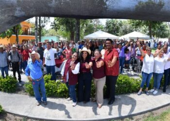 Olga Sosa se compromete con habitantes de Ocampo para llevar beneficios de la 4T