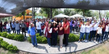 Olga Sosa se compromete con habitantes de Ocampo para llevar beneficios de la 4T