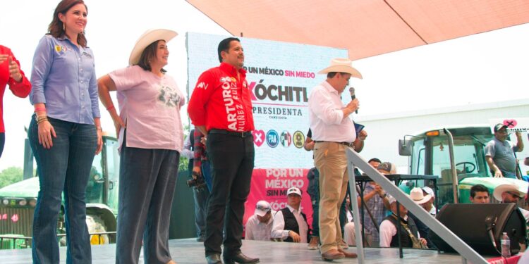 Acabar con la impunidad delincuencial ofrece Xóchitl en Reynosa y Matamoros