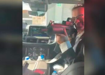 Embajador de Reino Unido en México es despedido por video polémico