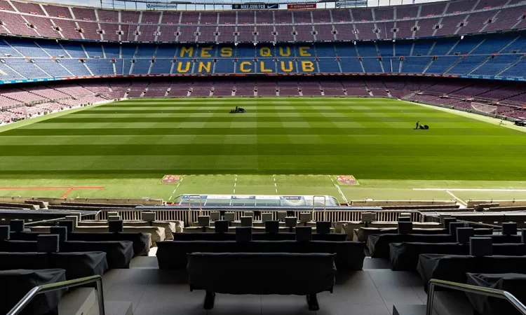 Barcelona busca jugar Champions en el Camp Nou antes de 2025