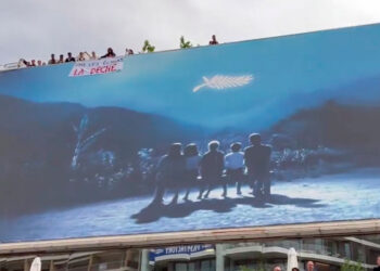 Trabajadores de festival de Cannes protestan en inauguración