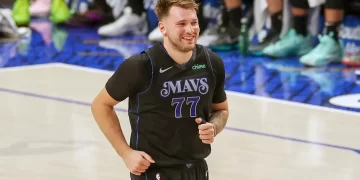 Luka Doncic lidera a los Mavericks en una victoria dominante sobre los Clippers