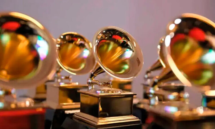 Fechas anunciadas para la gala y nominaciones de los Premios Grammy 2025