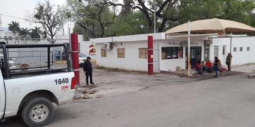 Moviliza a corporaciones amenaza de bomba en el penal