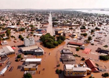 Aumenta a 143 la cifra de víctimas por inundaciones en Brasil