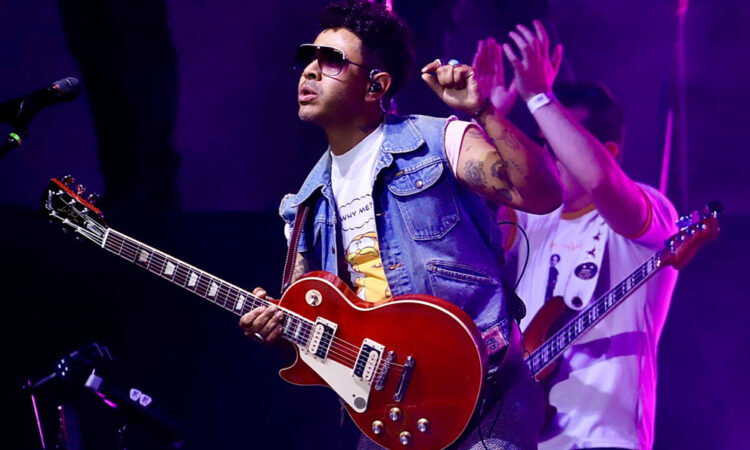 Kalimba celebra 20 años de carrera como solista con un espectacular show en el Pepsi Center