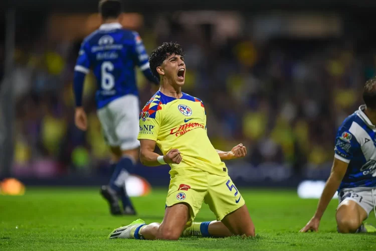 Kevin Álvarez responde contundentemente a las críticas de David Faitelson