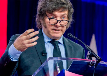 Presidente argentino Milei arremete contra Sánchez por acusaciones a su esposa