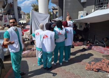 Médicos Sin Fronteras Anuncia Cierre del Hospital Al Awda en Gaza tras Sitio Militar
