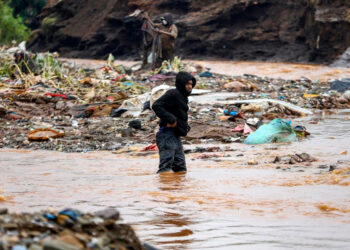 Devastadoras inundaciones en Kenia dejan un saldo trágico de 228 muertos