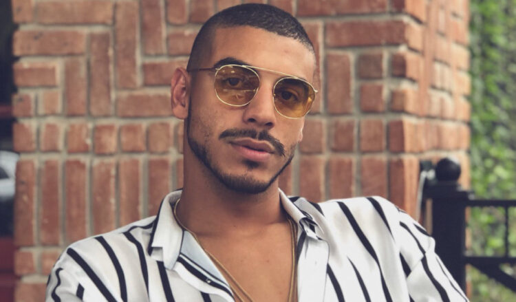 Manuel Medrano lanza ‘Perfecto’, su primer álbum en tres años