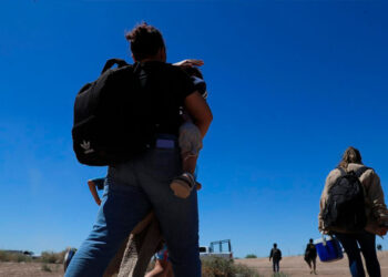 Ola de secuestros alarma a migrantes en la frontera México-EE.UU.