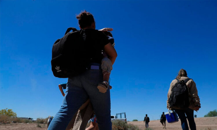 Ola de secuestros alarma a migrantes en la frontera México-EE.UU.