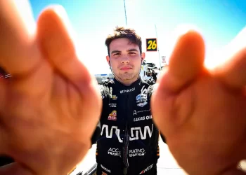 Pato O’Ward tiene otro buen día en los Libres de Indy 500