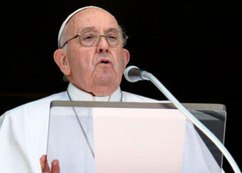 El Papa critica la economía liberal por su falta de justicia social