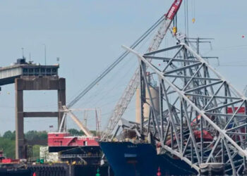 Recuperan quinto cuerpo en colapso del puente Francis Scott Key en Baltimore