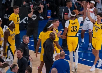 Pacers se imponen a Knicks y se acercan en semifinal del Este