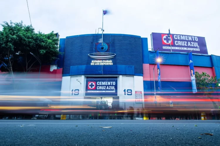 Cruz Azul se mantendrá un año y medio más en el Azul