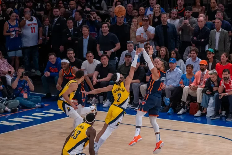 Brunson lidera a los Knicks hacia las Finales del Este con una victoria aplastante sobre los Pacers