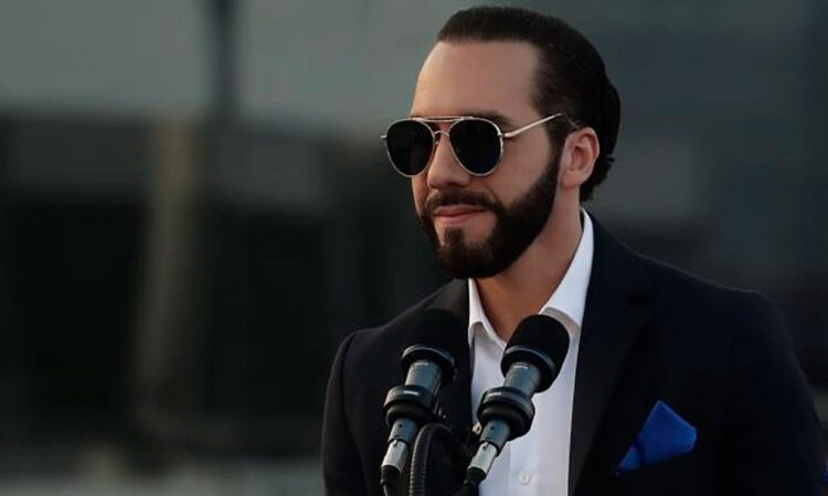 Bukele enfrenta la economía como principal desafío en su segundo mandato