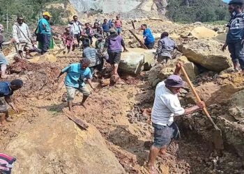 Deslizamiento de tierra sepulta pueblo en Papúa Nueva Guinea