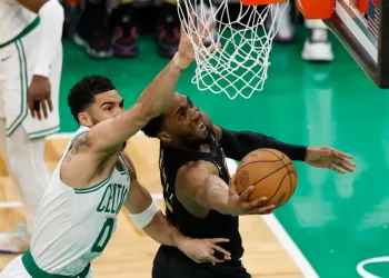 Los Cavaliers igualan la serie tras vencer a los Celtics en Boston