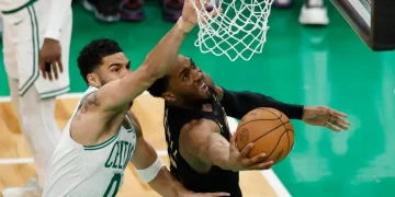 Los Cavaliers igualan la serie tras vencer a los Celtics en Boston
