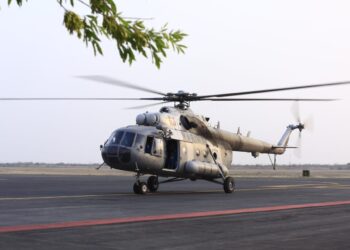 Llega helicóptero de la Marina a Cd. Victoria para combatir incendio en “Cañón del Novillo”