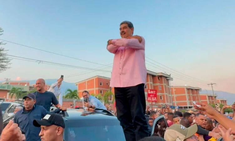 Exhiben la farsa de los seguidores de Maduro