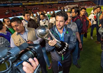 La FGR acusa a Alejandro Irarragorri de defraudar al fisco mexicano