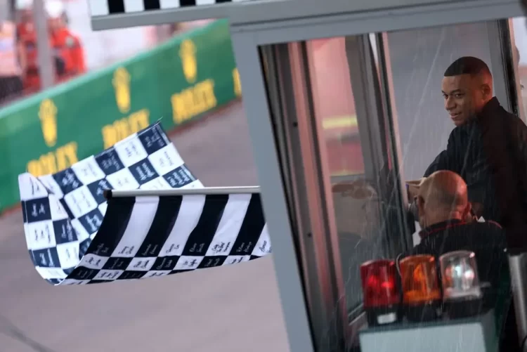 El Betis ‘confirma’ el fichaje de Mbappé con humor en redes sociales