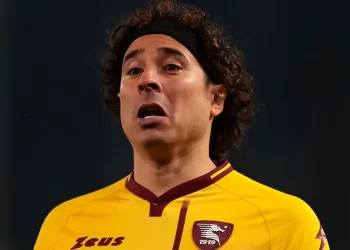 Sin Memo Ochoa, Salernitana se entierra una vez más