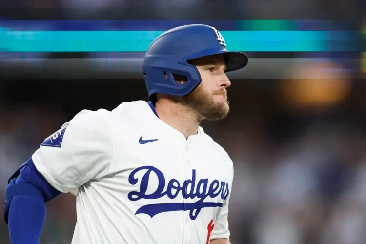 Hernández pega jonrón de 2 carreras: Dodgers se imponen 3-1 a Marlins