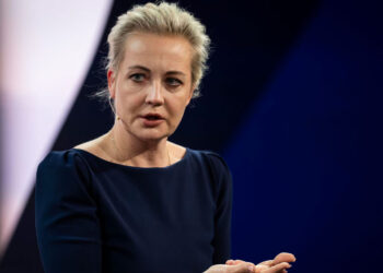 Viuda de Navalni recibe el Premio de la Paz de Dresde en honor al opositor ruso